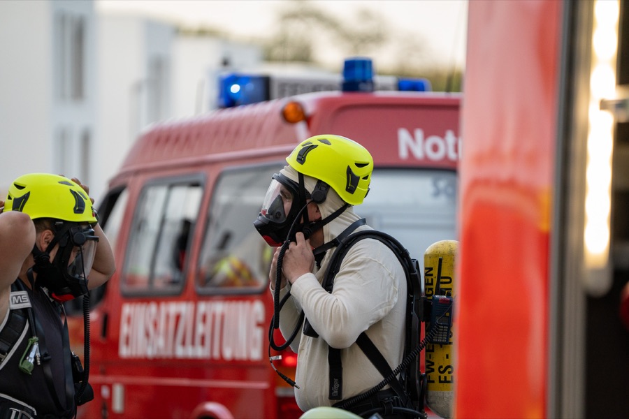 Einsatzkräfte im Blaulichteinsatz